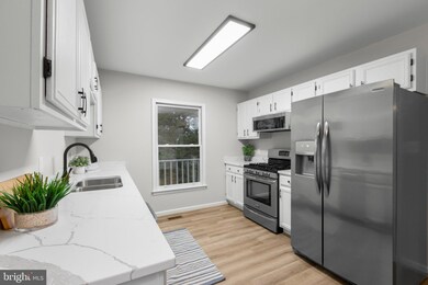 11503 Arrow Head Ct, Fredericksburg, VA 22407 - photo 2