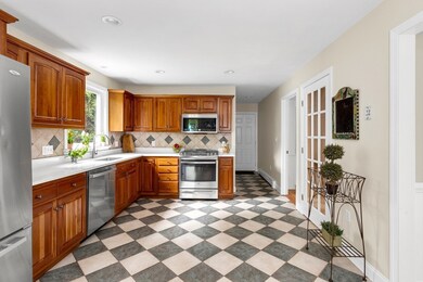 9 Jefferson Rd, Franklin, MA 02038 - photo 5