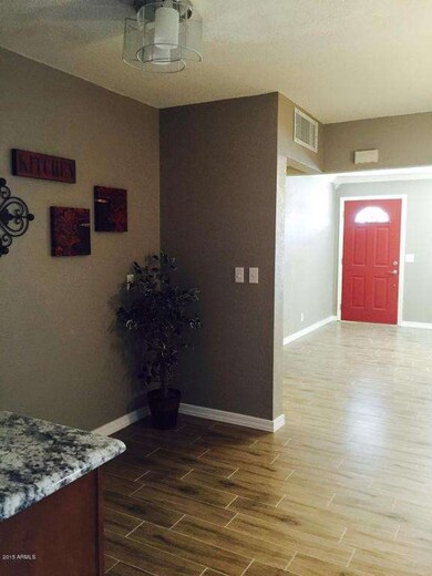 1040 E Griswold Rd, Phoenix, AZ 85020 - photo 5