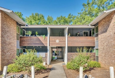 18 Berryhill Rd, Columbia, SC 29210 - photo 4