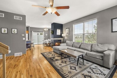 27 S Gardens Way, Fitchburg, WI 53711 - photo 2