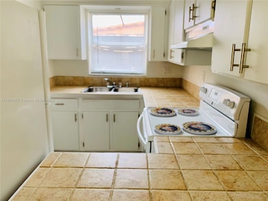 15102 SW 81st St unit 113, Miami, FL 33193 - photo 5