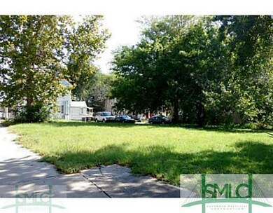 Exterior Front. Lot view, looking toward E Park LN