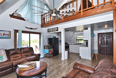 8813 S Coyote Hills Ln, Claremore, OK 74017 - photo 2