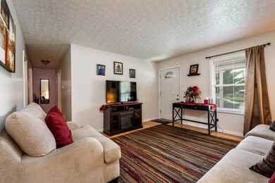 009-MLS 3178 Dunloe Rd