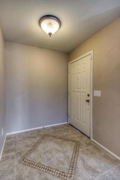 Living Room (1)-FULL