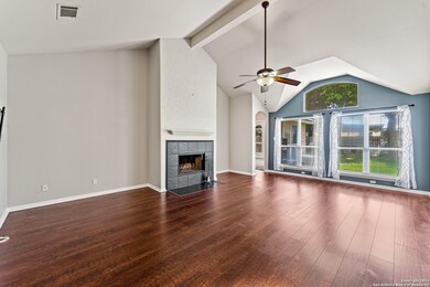 938 River Terrace, New Braunfels, TX 78130 - photo 5