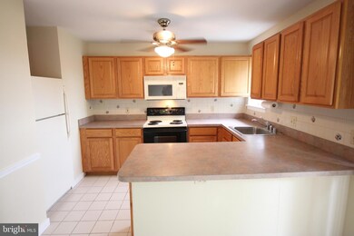 7806 Pleasant Ct unit 7806, Wilmington, DE 19802 - photo 4