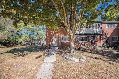 3342 Williamsburg St Rd, Ann Arbor, MI 48108 - photo 2