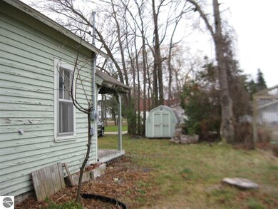 111 Traverse St, Elk Rapids, MI 49629 - photo 5