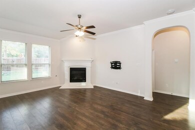 2104 Moonsail Ln, Denton, TX 76210 - photo 4