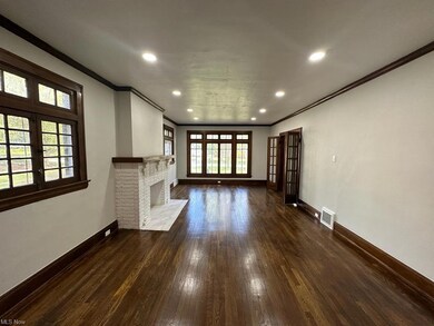 3315 Euclid Heights Blvd, Cleveland, OH 44118 - photo 7