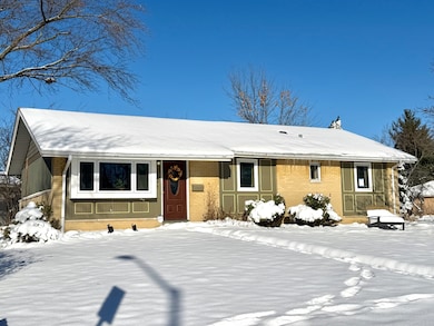 unlisted-address, Hoffman Estates, IL 60169 - photo 2