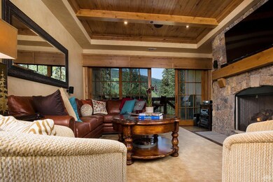434 S Frontage Rd E unit 204, Vail, CO 81657 - photo 2