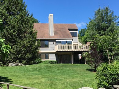 103 W Lyon Farm Dr, Greenwich, CT 06831 - photo 2