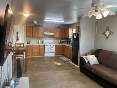 363 N Rife St, Aransas Pass, TX 78336 - photo 4