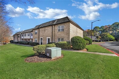 350 Winding River Dr unit F, Atlanta, GA 30350 - photo 2