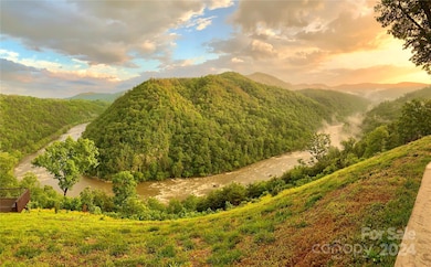 387 Wild River Run unit 6, Marshall, NC 28753 - photo 7