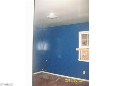 2715 Allen Jay Rd, High Point, NC 27263 - photo 7