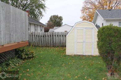 612 S 3rd Ave W, Newton, IA 50208 - photo 4