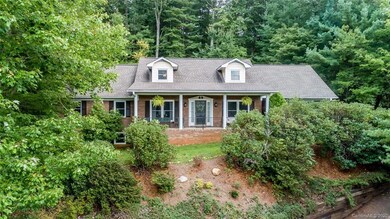 11 Elmwood Ln, Asheville, NC 28803 - photo 2