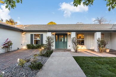 6837 N 2nd St-3