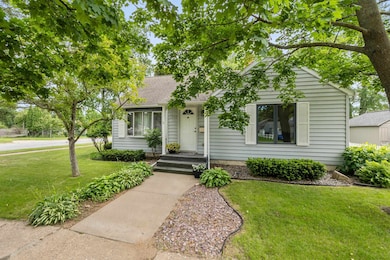 1240 Franklin St, Wisconsin Rapids, WI 54494 - photo 2