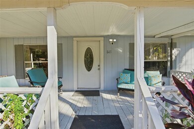 843 Cr 484, Lake Panasoffkee, FL 33538 - photo 2