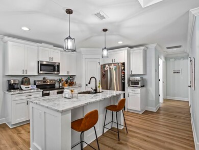 26 Lee St, Crawfordville, FL 32327 - photo 4