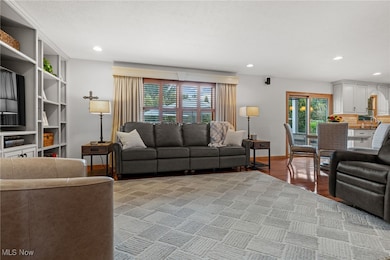 1702 View Pointe Ave, Louisville, OH 44641 - photo 7