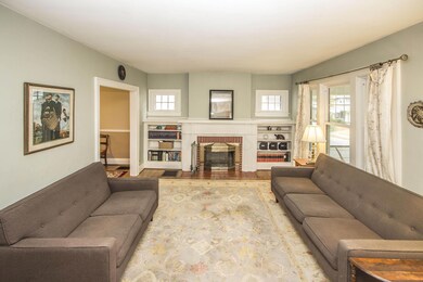 Living Room_2
