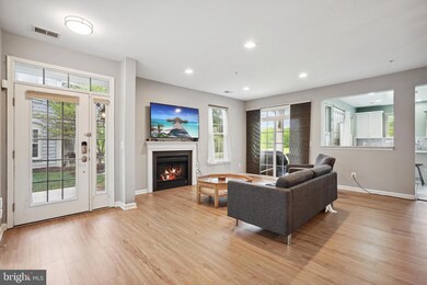 13870 Greendale Dr, Woodbridge, VA 22191 - photo 4