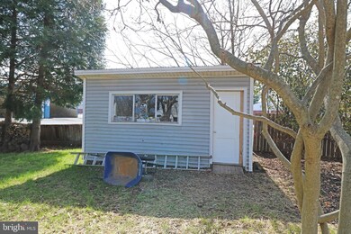 505 Piccadilly St, Edinburg, VA 22824 - photo 4