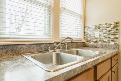 1413EThayerAve111021_0020