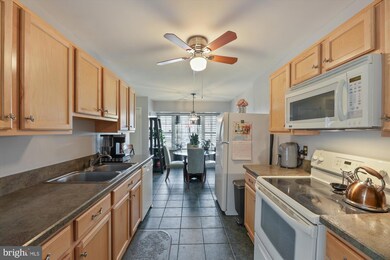 1582 Karen Blvd, District Heights, MD 20747 - photo 2