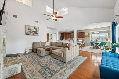 13720 Shadowlawn Trace, Manor, TX 78653 - photo 3