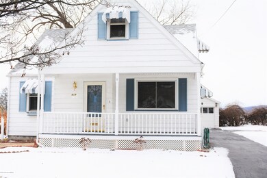 419 Washington Ave, Wyoming, PA 18644 - photo 4