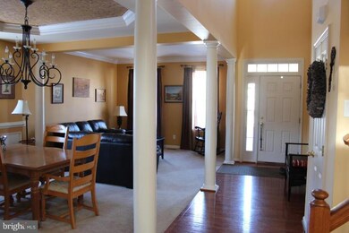 523 Shannon Dr N, Greencastle, PA 17225 - photo 5