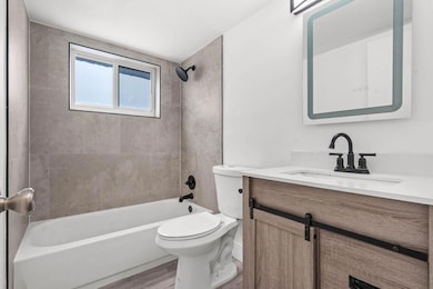 45 NE 24th St unit A, Wilton Manors, FL 33305 - photo 6