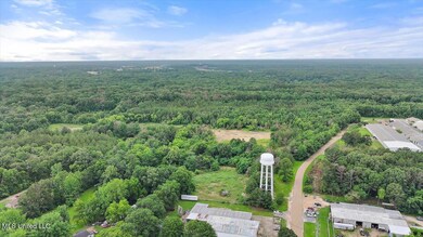 04-0 Industrial Park Dr