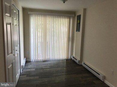 206 Gibbons Ct, Atco, NJ 08004 - photo 4