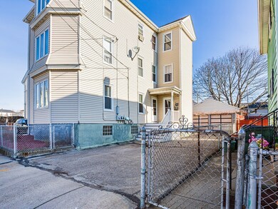58 Cross St, Fall River, MA 02723 - photo 2
