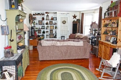 Photo 7