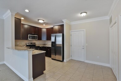 960 Perry St unit 207, Columbus, OH 43215 - photo 6