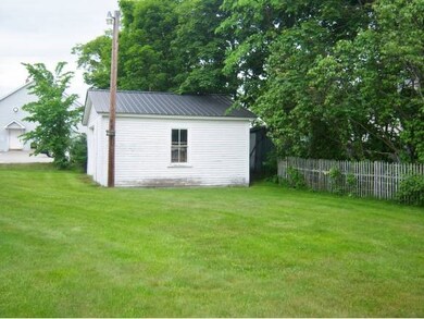 13 Summer St, Groveton, NH 03582 - photo 3