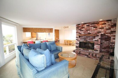 2301 Chico CT
