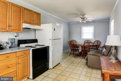 1201 Meadow View Rd, Pasadena, MD 21122 - photo 7