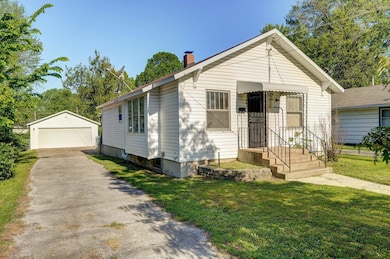 541 S Warren Ave-3