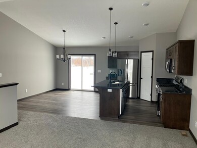 559 18th St NW, Sauk Rapids, MN 56379 - photo 3