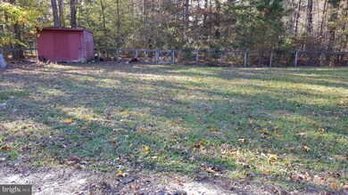 367 Monticello Dr, Colonial Beach, VA 22443 - photo 4